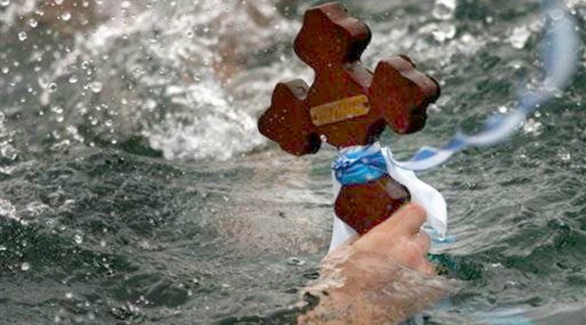 А ние продължаваме да скачаме в ледените води…
