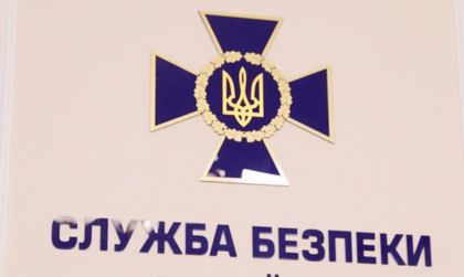 Украйна спира руснаците от 16 до 60 г. на границата