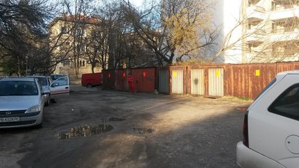 Вдигат 58 незаконни гаража в „Централен“