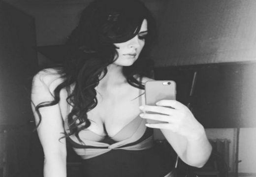 Пресаташето на БАТЕ захвърли дрехите (СНИМКИ 18+)