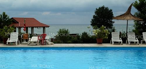 Варна: 22 плувни басейна са проверени във връзка с готовността за летния туристически сезон в града и близките курорти