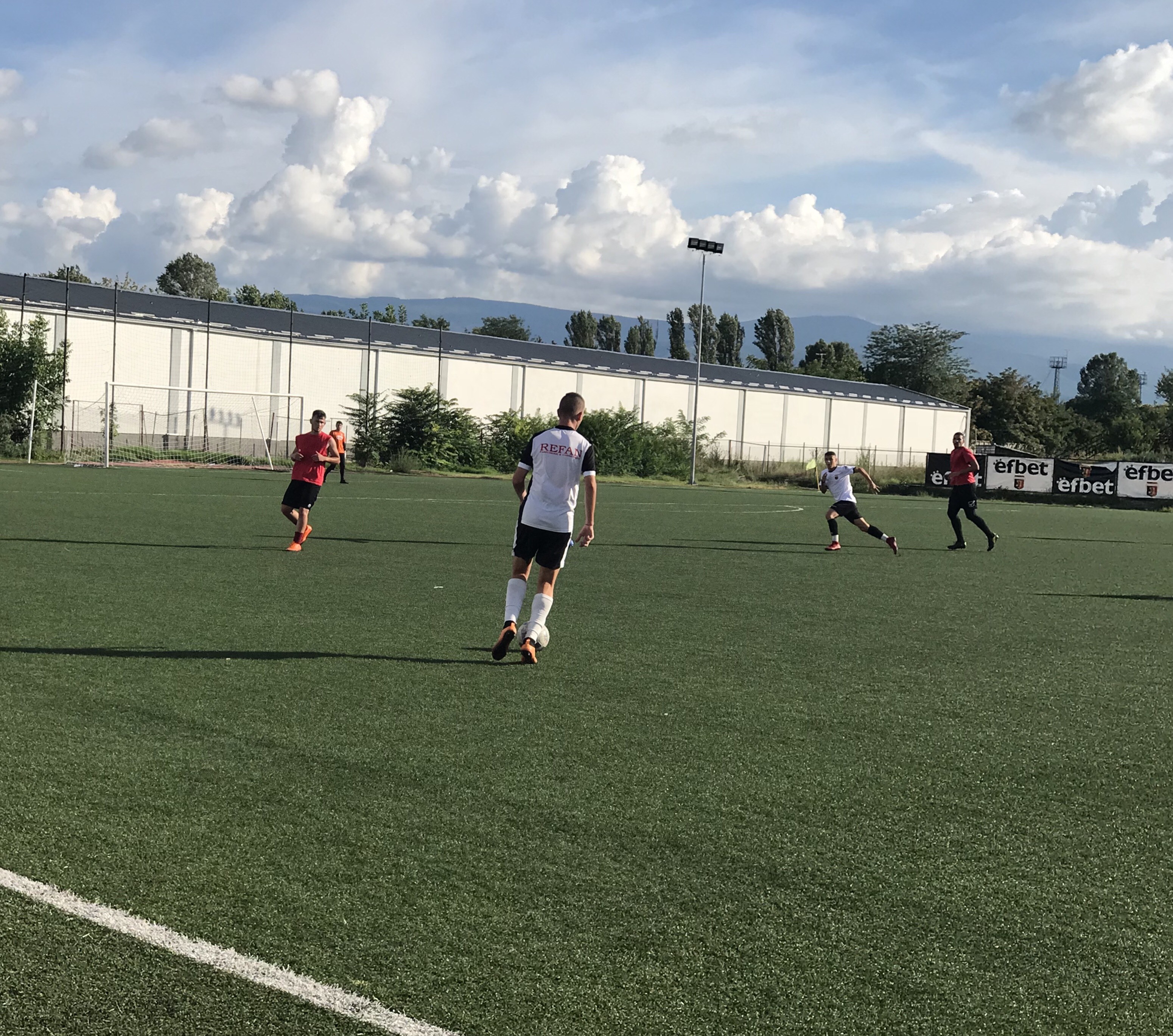 Локомотив U17 загуби от представителния тим на Асеновец с гол в края