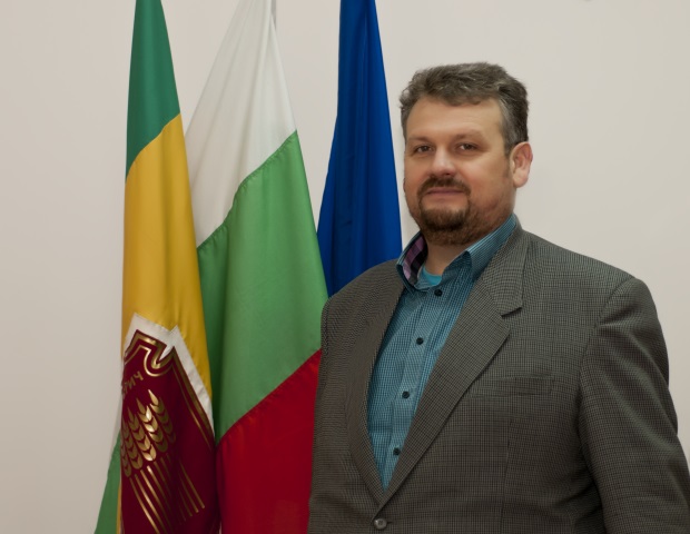 Арх. Боян Коларов, зам.-кмет на Добрич: Завършването на блок „Добрич“ ще даде свобода на Общината да облагороди централната градска част