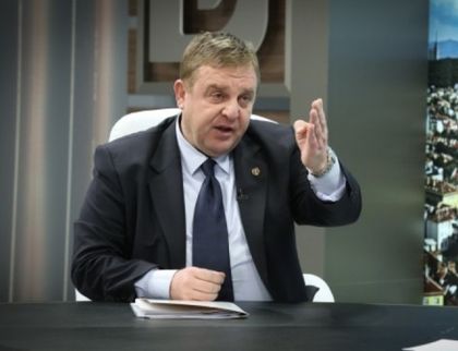 Красимир Каракачанов: Можехме да вземем МиГ-29 от ФРГ, но сме първи натовци и отказахме