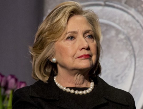 Хилъри поздрави Тръмп с победата