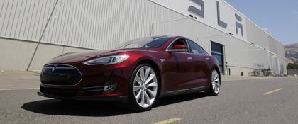 „След като разглобихме Model 3 разбрахме, че ще трябва да правим наново Audi и Porsche“