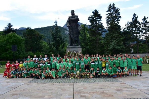 Ботев (Враца) сформира дублиращ отбор за да обиграват юношите си