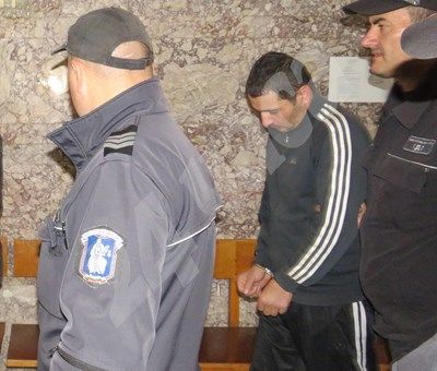 Убиецът на Мария от Горна Оряховица иска в килията, страхувал се за живота си