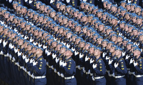 Руската армия – по-близка до хората, а и 