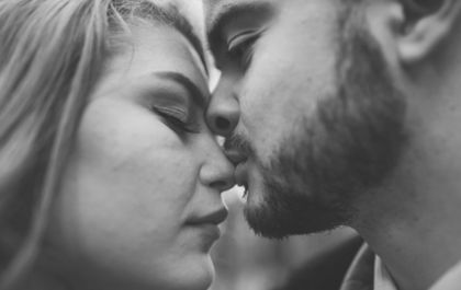 Най-важното нещо, което женените двойки трябва да правят, за да останат влюбени