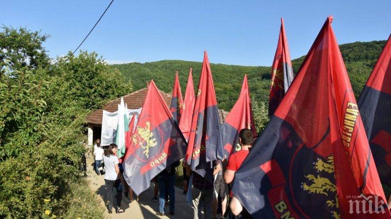 ВМРО доволни от отказа ни пред Меркел да взимаме бежанци
