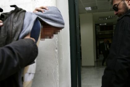 ЕКСКЛУЗИВНО! Ето го убиеца, който закла безмилостно българката Теодора и шокира цяла Гърция! (СНИМКИ)