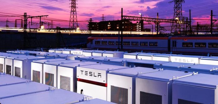 Tesla само за два дни инсталира най-голямата в Азия система за акумулиране на енергия