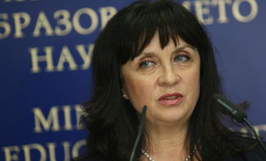 Огорчената Ваня Кастрева готова да последва ексминистъра Тодор Танев с оставка