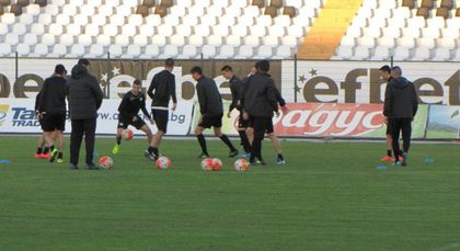 Още един шок за Локо: И вратарят Харуби отпадна