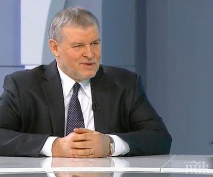 Лидерът на СДС си прави устата за пресрочни избори