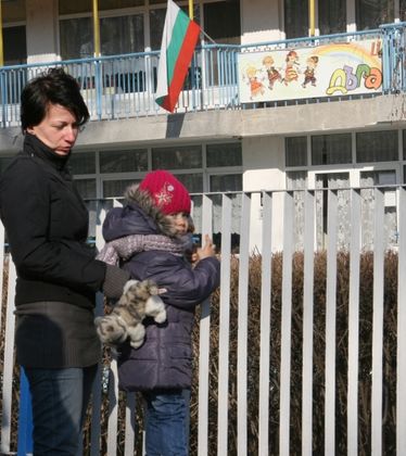 Бясна конкуренция за места в забавачките (КАК ДА ИЗПРЕВАРИМ КОНКУРЕНЦИЯТА)