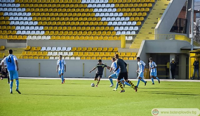 Ботев бие юношите с 5:0 в контрола