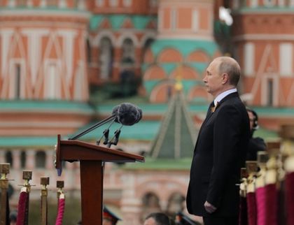 Путин на 9-ти май: Нека сме бдителни