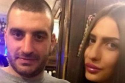 Дъщерята на Очите - палавница от малка! Станислава рязала коси и заливала с фекалии свои връстници