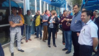 Протести до дупка срещу Маневски в НЕК-ВЕЦ-Пловдив СНИМКИ