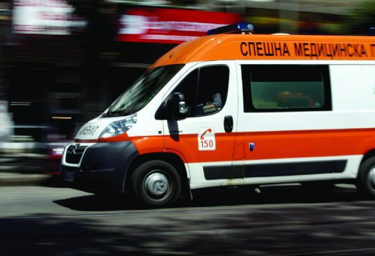 96-годишният дядо Христо звъни всеки ден по два пъти на Спешна помощ и лекарите извършват подвиг
