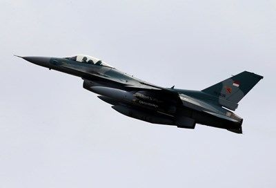 Спасен е само един от летците на руските изтребители, сблъскали се над Японско море