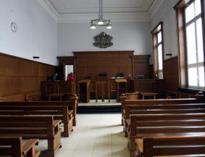 Афганистанецът, запалил българското знаме, остава в ареста