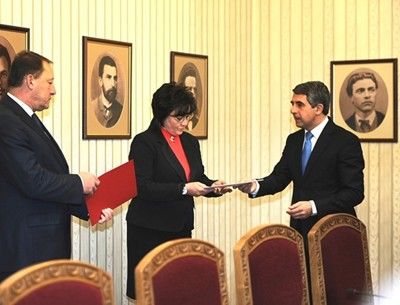 Плевнелиев връчва мандата на реформаторите в понеделник