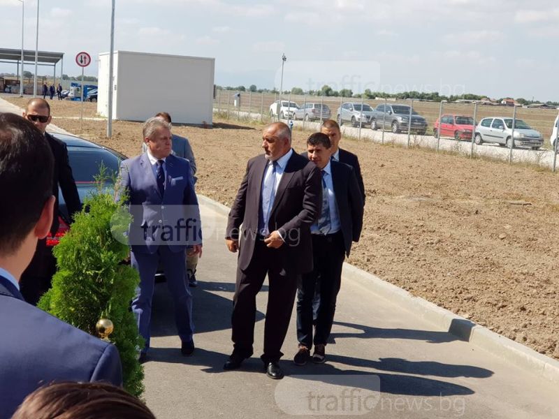 Бойко Борисов откри новия завод за 11 млн. евро край Пловдив СНИМКИ
