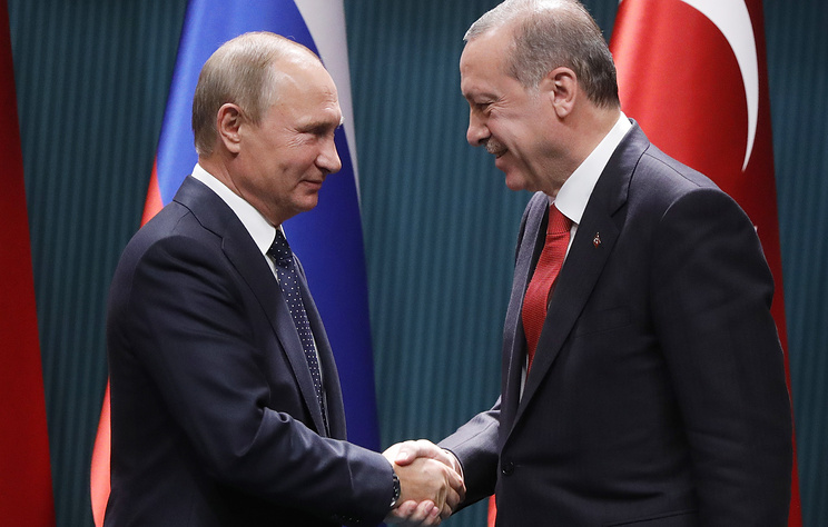 ТАСС: Ердоган ще обсъди с Путин в Русия сътрудничеството в светлината на изтеглянето на САЩ от Сирия