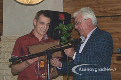 В Асеновград: Избраха Александър Стойчев за футболист номер 1
