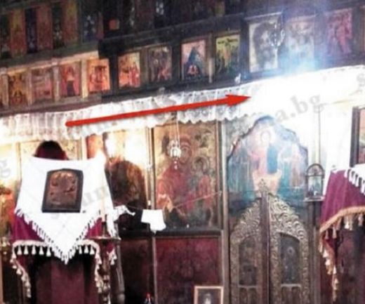 Божият лик се появи в църквата на Преподобна Стойна