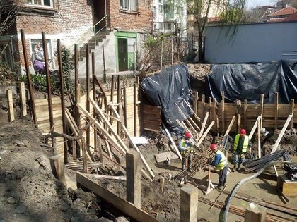 Георги Стаменов провери проблемния строеж на „Васил Априлов“