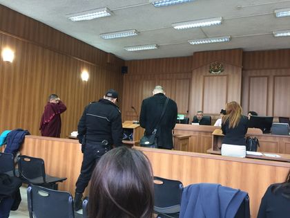 Райфъла: Три години съм в затвора заради два дюнера, два литра
