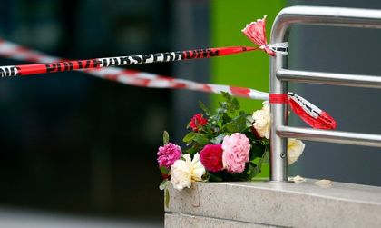 Покана за убийство! Елате в мола, ще има подаръци...
