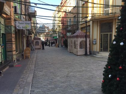 За пет дни Капана се преобразява в единственото коледно градче у нас (СНИМКИ)