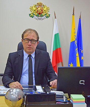 Кметът на Асеновград д-р Емил Караиванов: Общината ще депозира ново искане за финансиране пред държавата във връзка със свлачището по пътя Асеновград-Лясково-Яврово-Добралък