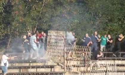 Зверски бой на мач в Пазарджик, перничанин стреля с пушка (ВИДЕО 18+)