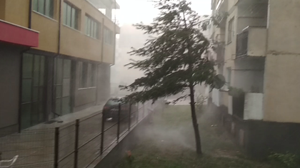 Буря с градушка удари Кърджали и Враца! ВИДЕО