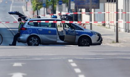 Обезвредиха 500-килограмова бомба от ВСВ в Германия