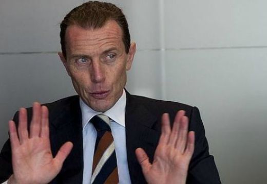 Рафа Бенитес остава до второ нареждане