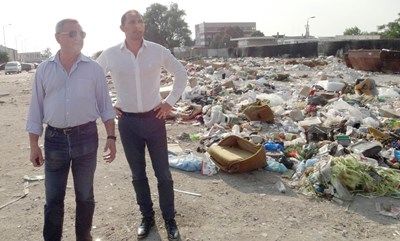 Роми от Шекера към Валери Симеонов: Здрасти батка! Тодор Живков за 45 г. не успя да ни бутне гетата, ти къде си тръгнал?