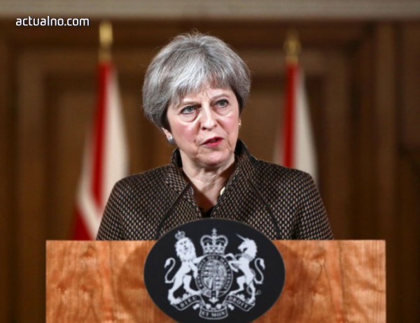 Разрив в кабинета на Мей заради Brexit