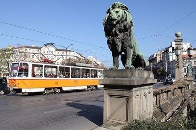 Възстановиха движението в транспортния тунел на Лъвов мост в София