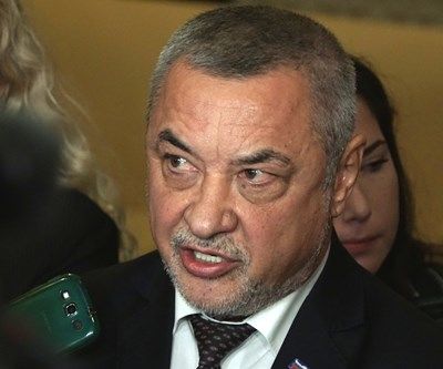 Валери Симеонов без притеснения от проверка на прокуратурата за оградата
