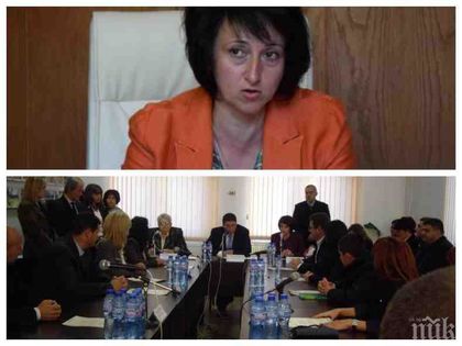 СКАНДАЛ С КМЕТИЦАТА НА ЧЕПЕЛАРЕ! ГЕРБ я обвини, че е "лъжец и манипулатор"