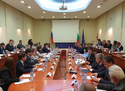 Министър Теменужка Петкова: Руската федерация е стратегически партньор на България в енергийната област