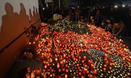 Румъния скърби за 27-те загинали в дискотека