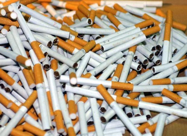 Спипаха пловдивчанин с 520 къса нелегални цигари “PREMIUM”